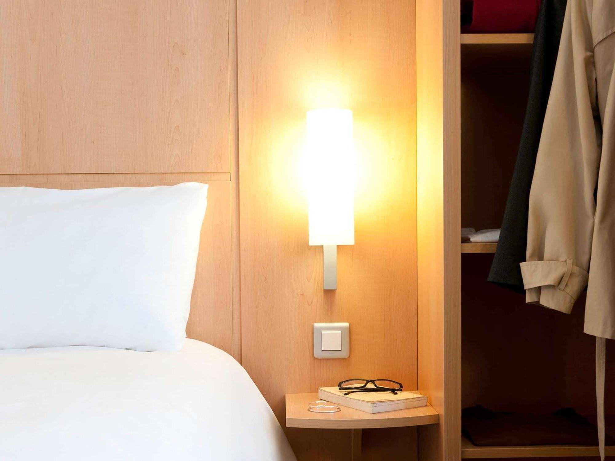 Hotel Ibis Limoges Centre Esterno foto